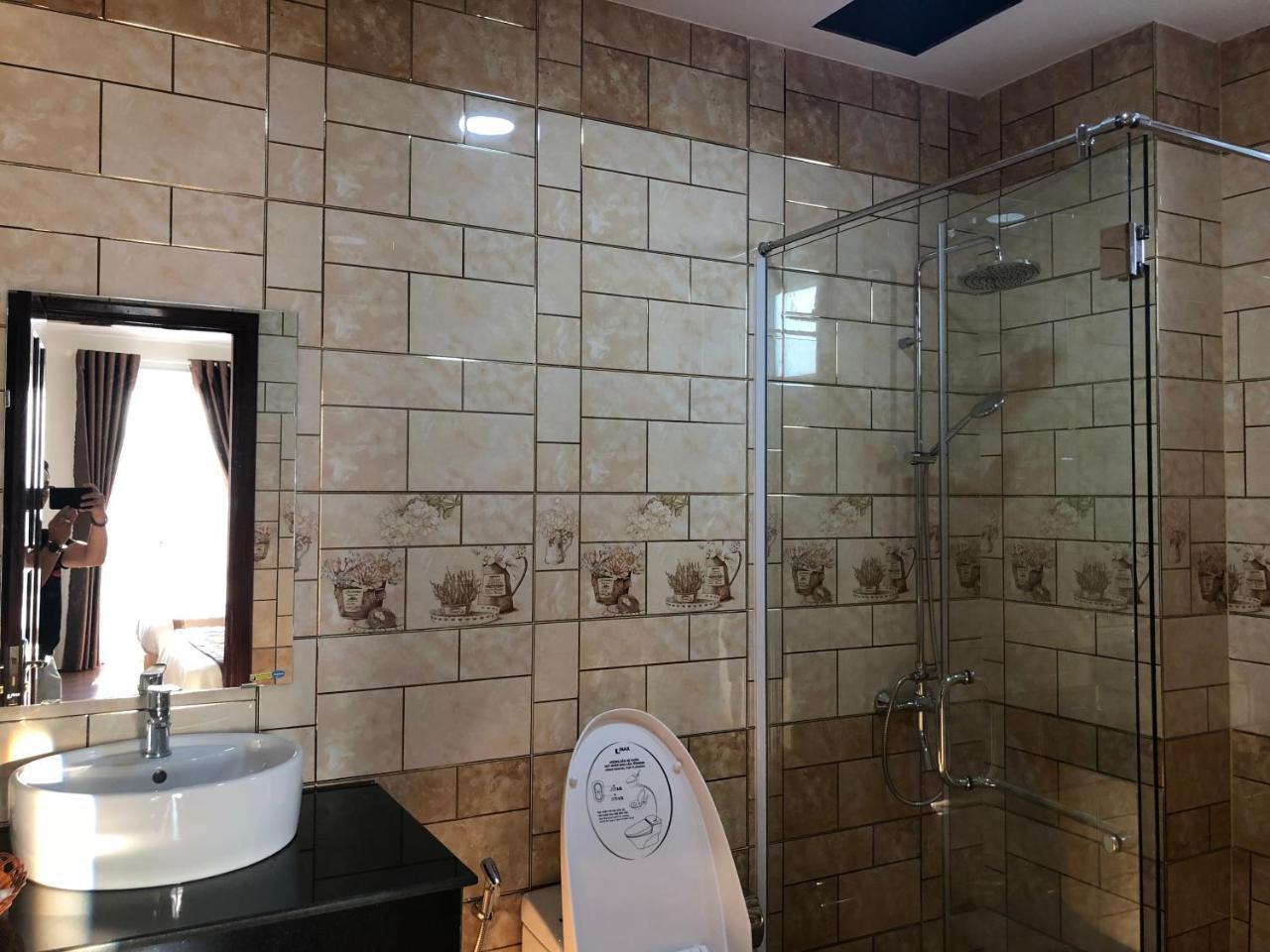 Hotel Khach San Sao Viet Quy Nhon Exterior foto